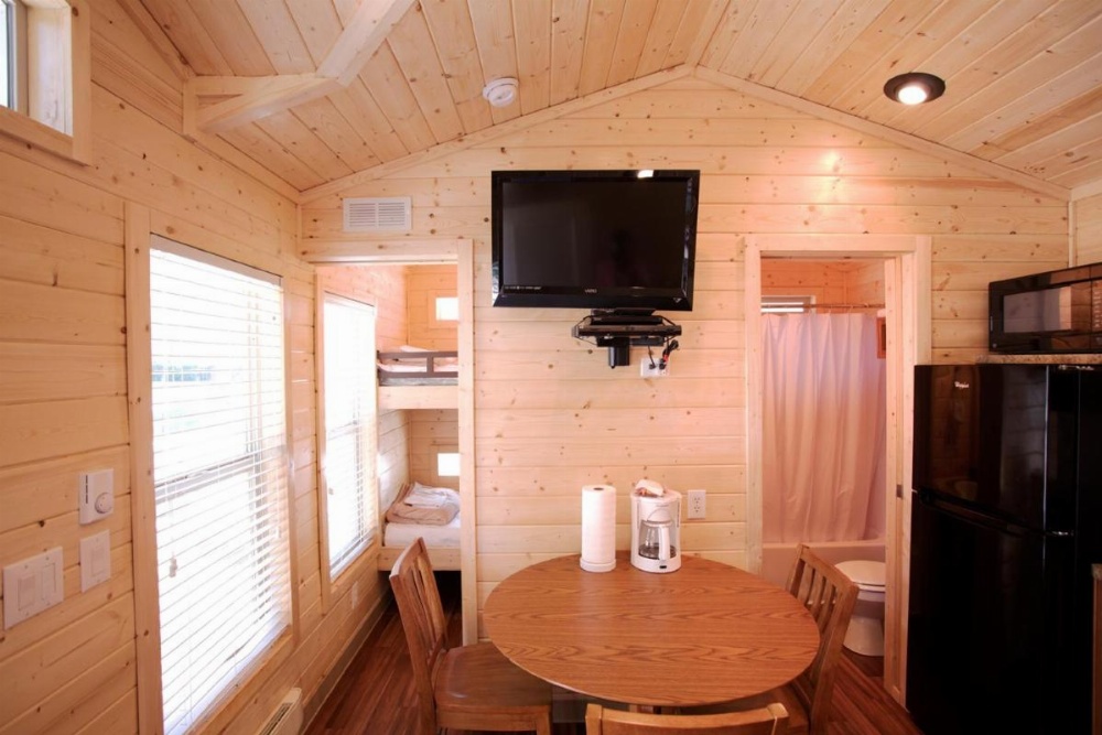 Room image 3